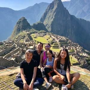 Meet your Posher, Huong